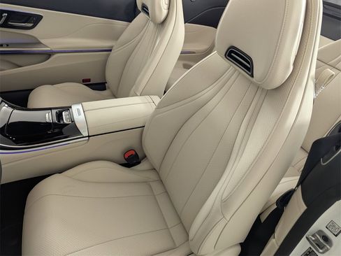 New 2026 Mercedes-Benz CLE 300 4MATIC Cabriolet image 8