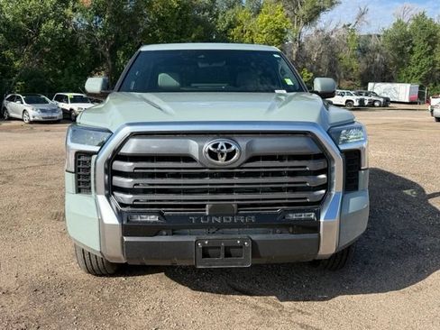 Used 2025 Toyota Tundra Limited AWD/4WD image 9