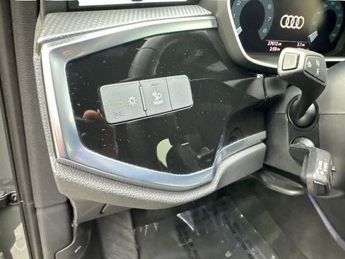 Used 2024 Audi Q3 2.0T Premium Plus w/ Premium Plus Package image 56