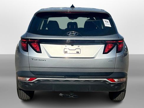 Used 2023 Hyundai Tucson SE image 4