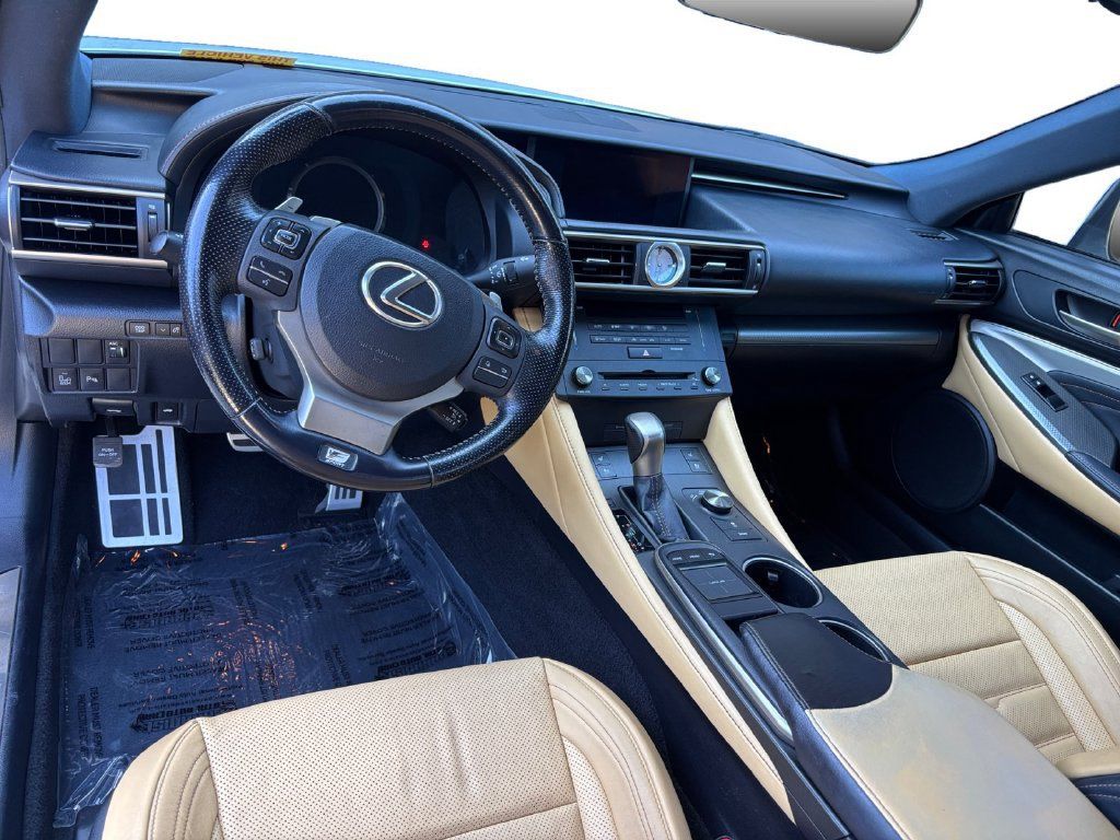 Used 2016 Lexus RC 200t RWD image 11
