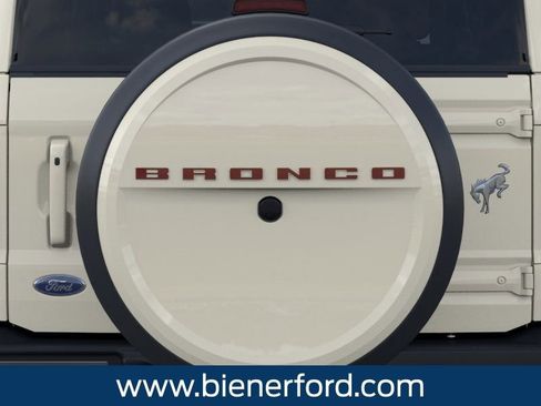 New 2026 Ford Bronco Outer Banks AWD/4WD image 25