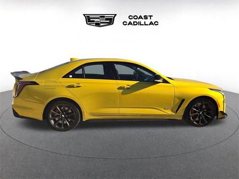 New 2026 Cadillac CT4 V Blackwing w/ Carbon Fiber 1 Package image 5