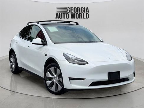 Used 2023 Tesla Model Y Long Range AWD/4WD image 10
