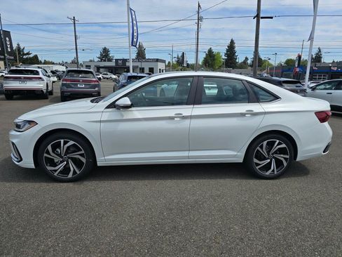 New 2026 Volkswagen Jetta SEL FWD image 6