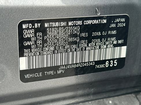 Used 2024 Mitsubishi Outlander SE image 30