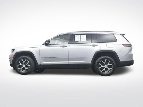 Used 2023 Jeep Grand Cherokee L Limited image 37