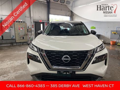 Certified 2023 Nissan Rogue S AWD/4WD image 2