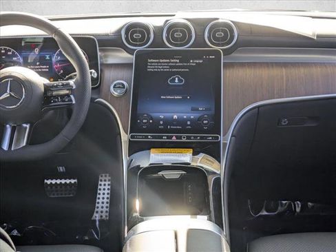 New 2026 Mercedes-Benz GLC 300 image 12