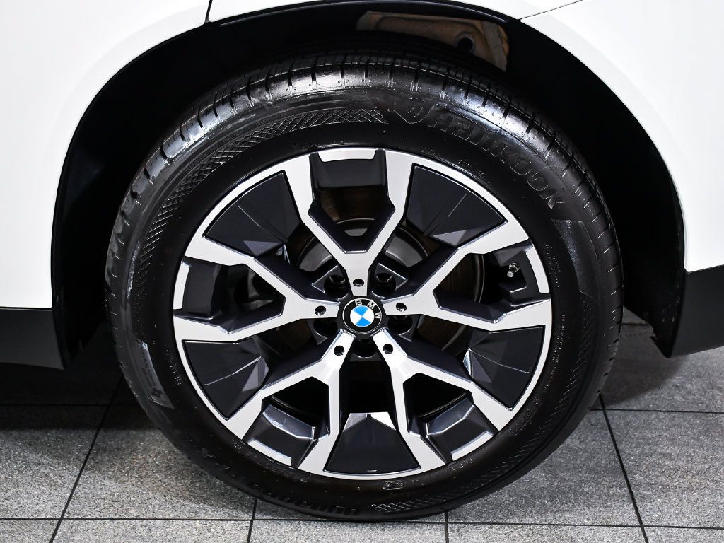 Used 2026 BMW X3 xDrive30i w/ Convenience Package AWD/4WD image 8