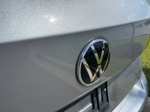 Used 2024 Volkswagen Taos S FWD image 7