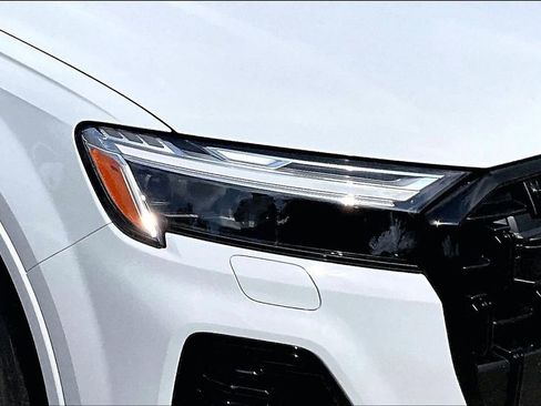 New 2026 Audi Q7 3.0T Premium Plus AWD/4WD image 12