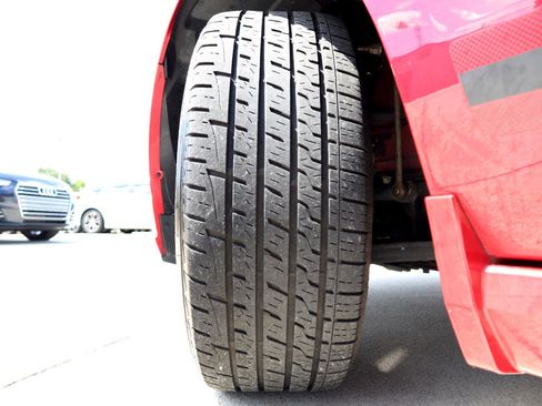 Used 2013 Ford Mustang Premium image 27