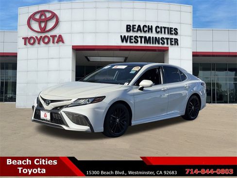 Certified 2021 Toyota Camry XSE image 6
