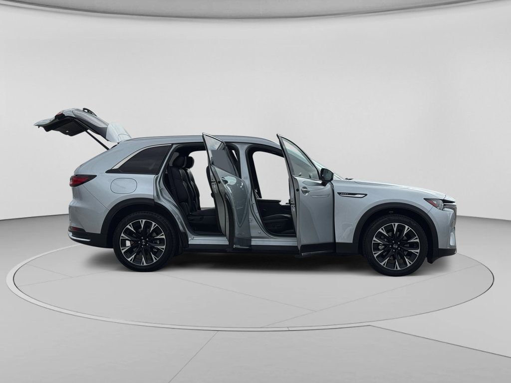 Used 2024 MAZDA CX-90 Plug-In Hybrid w/ Premium Plus AWD/4WD image 30