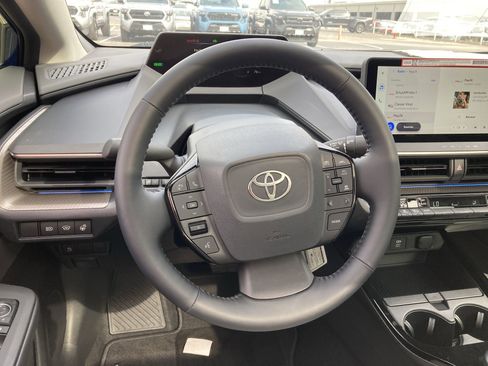 New 2026 Toyota Prius XLE image 11