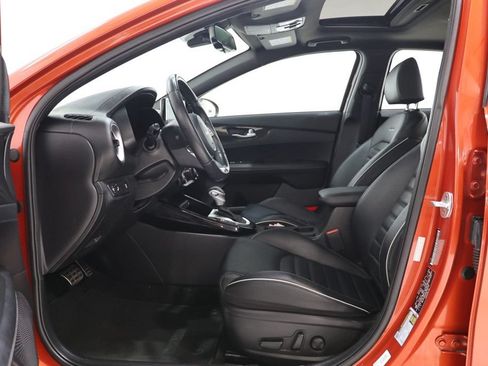 Used 2022 Kia Forte GT-Line w/ GT-Line Premium Package FWD image 16