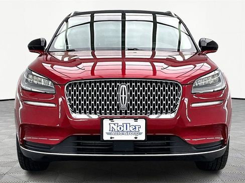 Used 2022 Lincoln Corsair FWD w/ Premium Package image 3