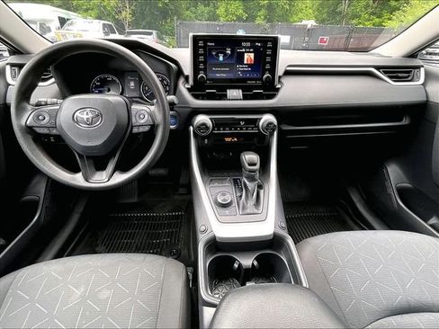 Used 2021 Toyota RAV4 XLE w/ Convenience Package AWD/4WD image 16
