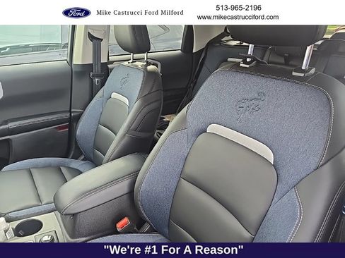 Used 2025 Ford Bronco Sport Outer Banks AWD/4WD image 11