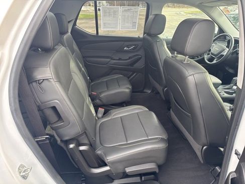 Used 2019 Chevrolet Traverse Premier image 24