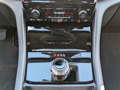 New 2025 Jeep Grand Cherokee Laredo X image 19