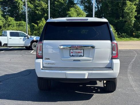 Used 2020 GMC Yukon Denali w/ Open Road Package AWD/4WD image 4