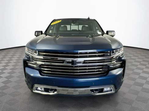 Used 2022 Chevrolet Silverado 1500 High Country w/ Technology Package AWD/4WD image 4