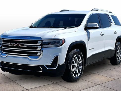 Used 2023 GMC Acadia SLT w/ Technology Package FWD image 12