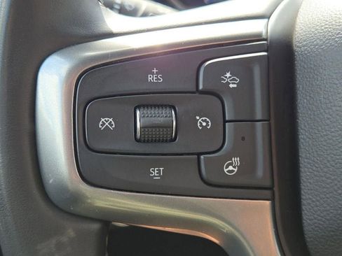 Used 2025 Chevrolet Silverado 1500 LT RWD image 29