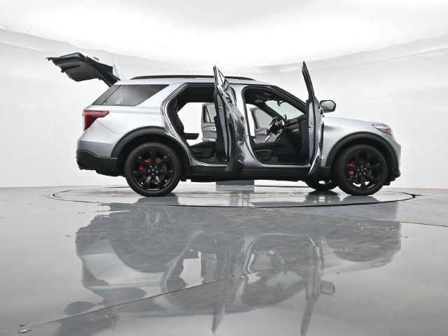 Used 2023 Ford Explorer ST w/ Equipment Group 401A AWD/4WD image 65
