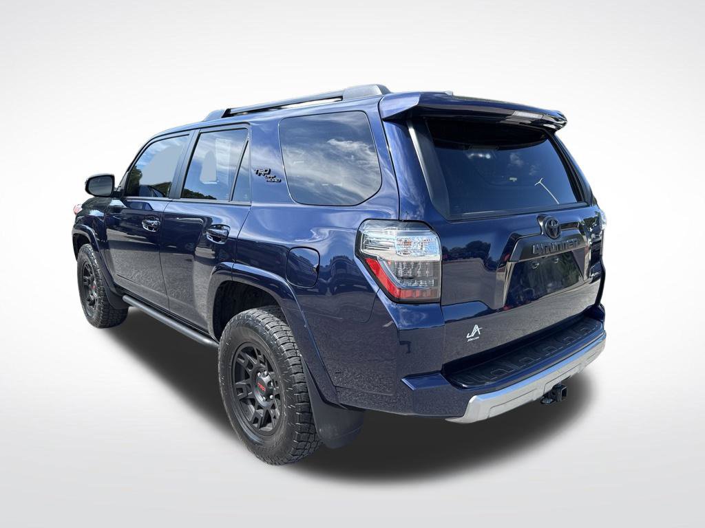 Used 2024 Toyota 4Runner TRD Off-Road Premium w/ Moonroof Package AWD/4WD image 4