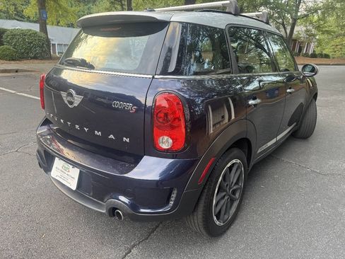 Used 2016 MINI Cooper Countryman S w/ Navigation Package FWD image 7