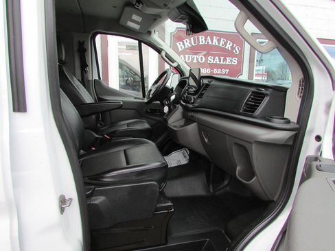 Used 2020 Ford Transit 150 XL image 6