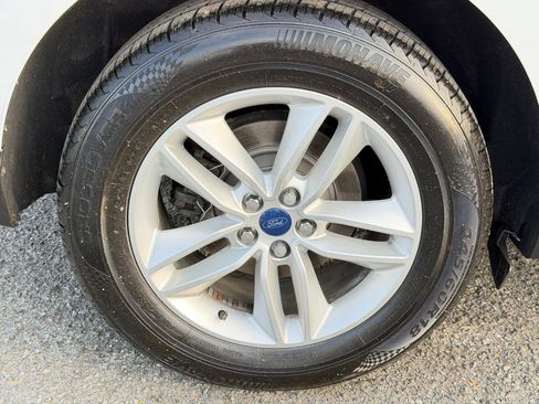 Used 2016 Ford Edge SEL w/ Equipment Group 201A AWD/4WD image 94