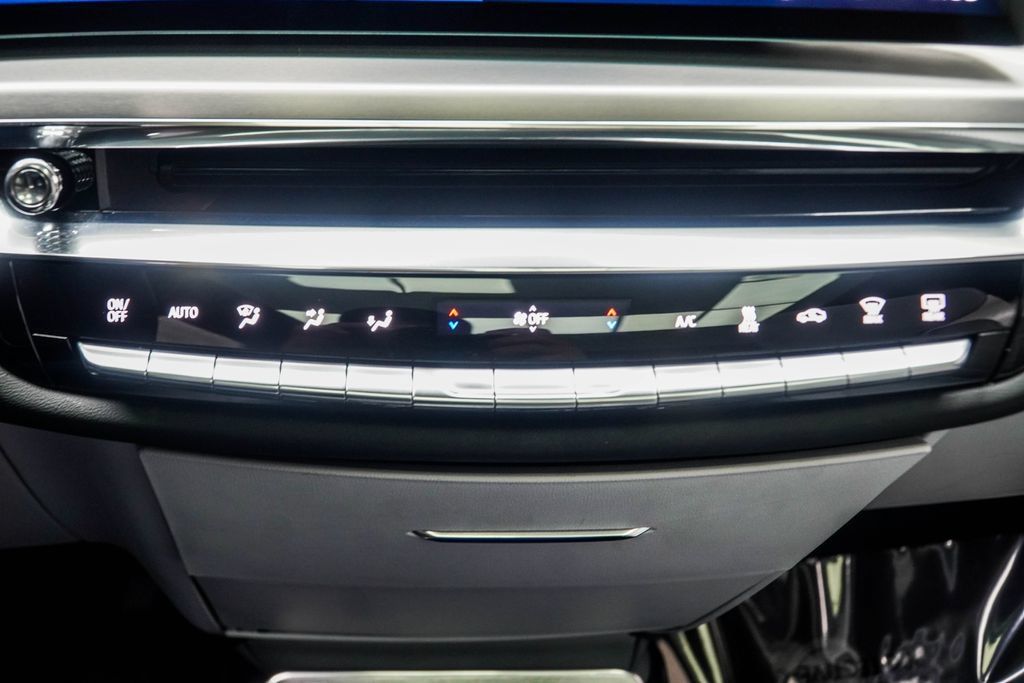 Used 2024 Cadillac Lyriq Sport AWD/4WD image 22