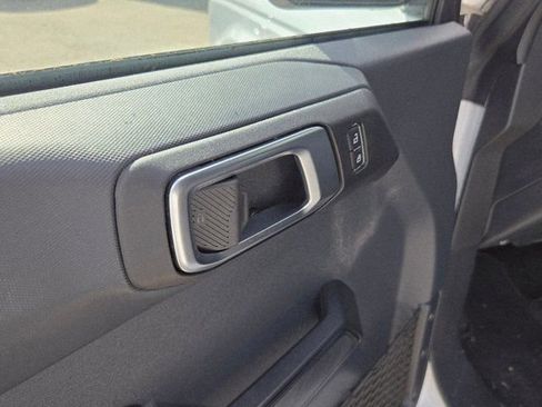 Used 2025 Ford Bronco Big Bend AWD/4WD image 14