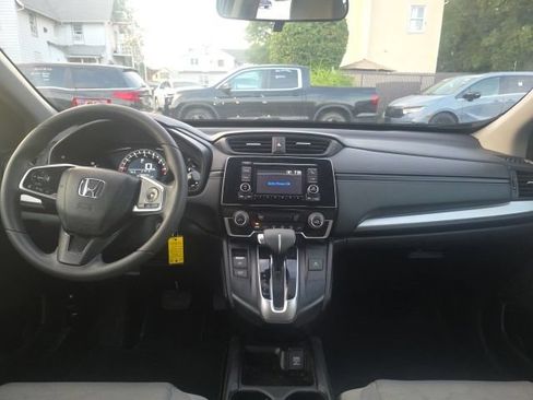 Used 2017 Honda CR-V LX image 5