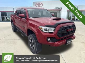 Used 2016 Toyota Tacoma TRD Sport AWD/4WD 360° Tour