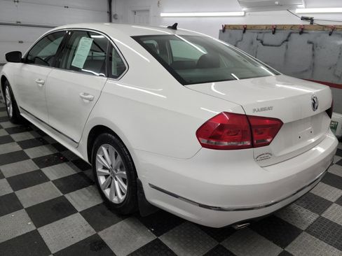 Used 2013 Volkswagen Passat 2.5 SEL Premium image 3