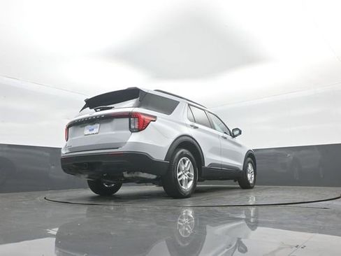 New 2026 Ford Explorer Active image 37