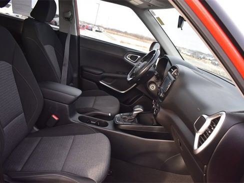 Certified 2020 Kia Soul GT-Line image 12