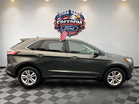 Used 2019 Ford Edge SEL w/ Equipment Group 201A AWD/4WD image 4