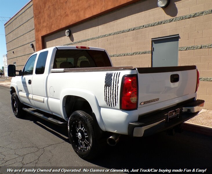 Used 2006 Chevrolet Silverado 2500 LT RWD image 8