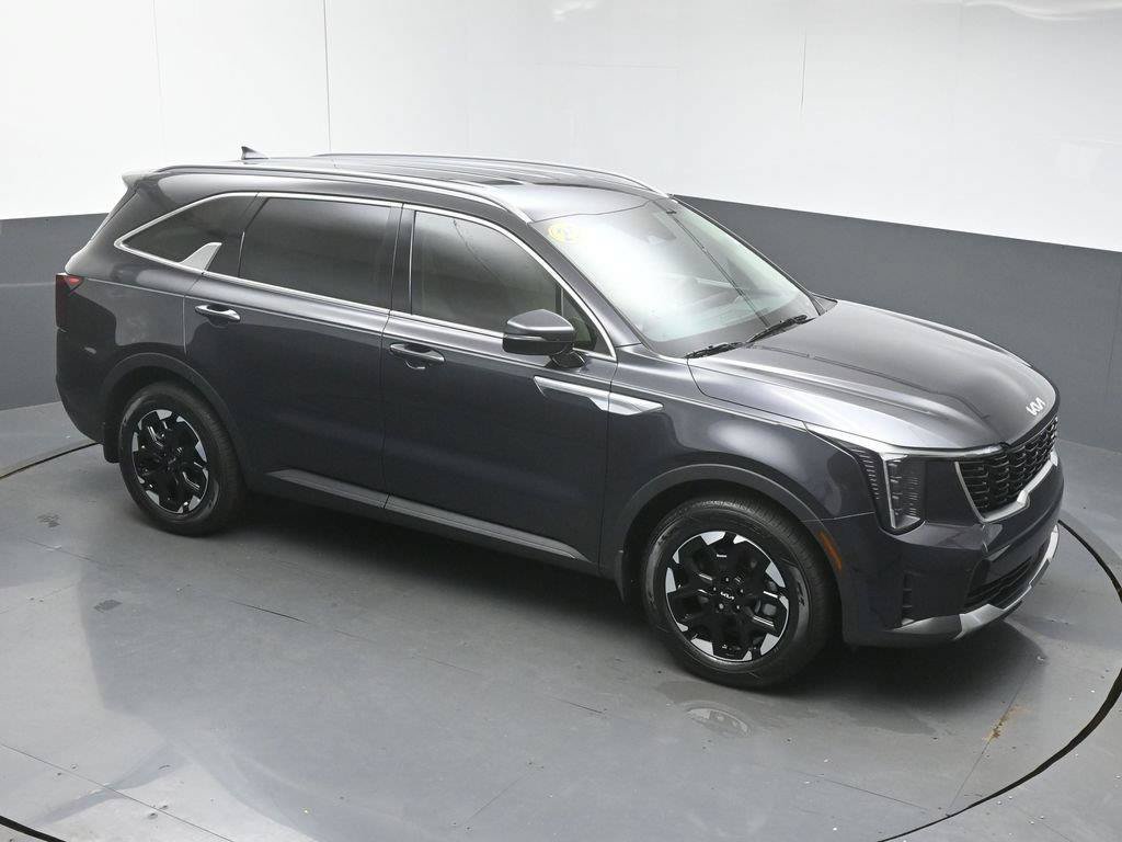 Used 2025 Kia Sorento S FWD image 39