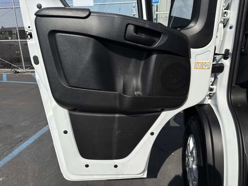 New 2026 RAM ProMaster 1500 w/ Quick Order Package 22G SLT image 20
