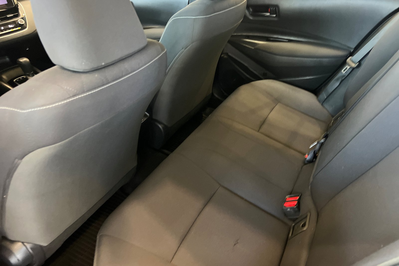 Used 2024 Toyota Corolla LE FWD image 11