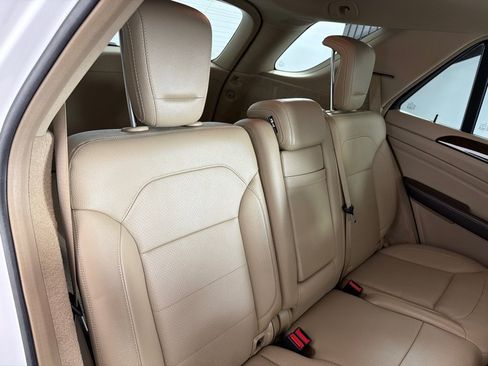 Used 2015 Mercedes-Benz ML 350 4MATIC w/ Premium 1 Package image 20