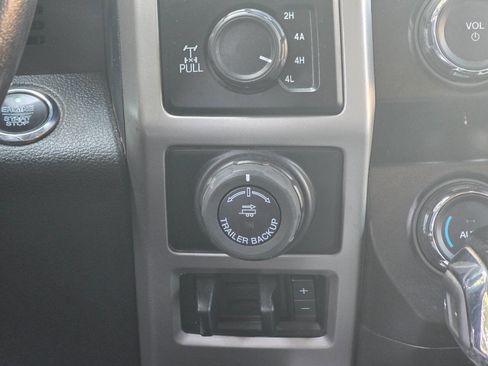 Used 2020 Ford F150 Lariat AWD/4WD image 28