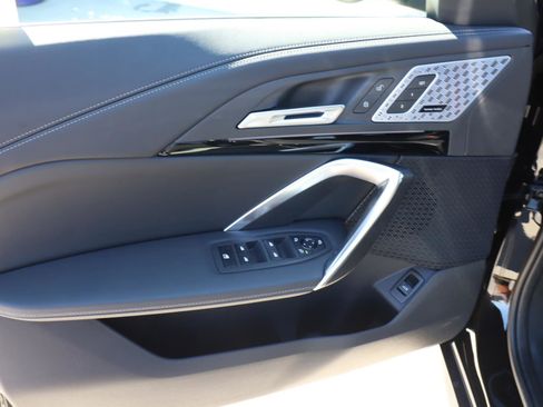 Used 2025 BMW X1 xDrive28i w/ Premium Package image 15